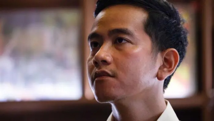 Gibran Rakabuming dan Gaya Politik Generasi Z: Antara Meme, TikTok, dan Strategi Pop Culture